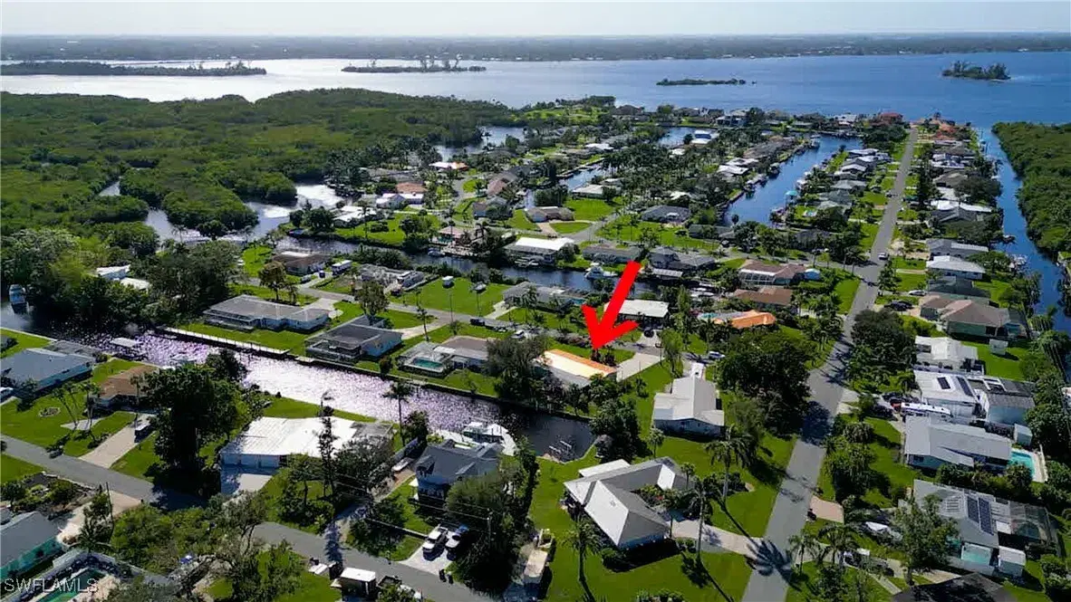 Picture of 1713 Cascade Way, North Fort Myers, FL 33917