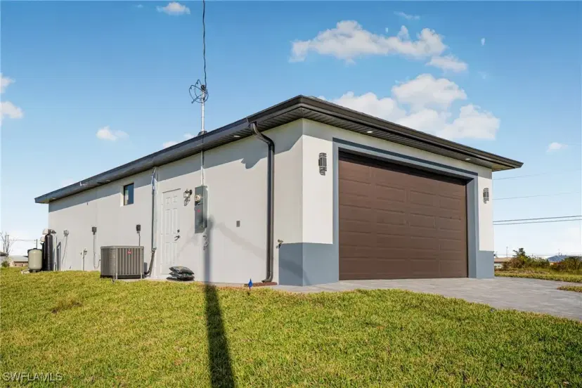 Picture of 1732 NW 11Th Ave, Cape Coral FL 33993