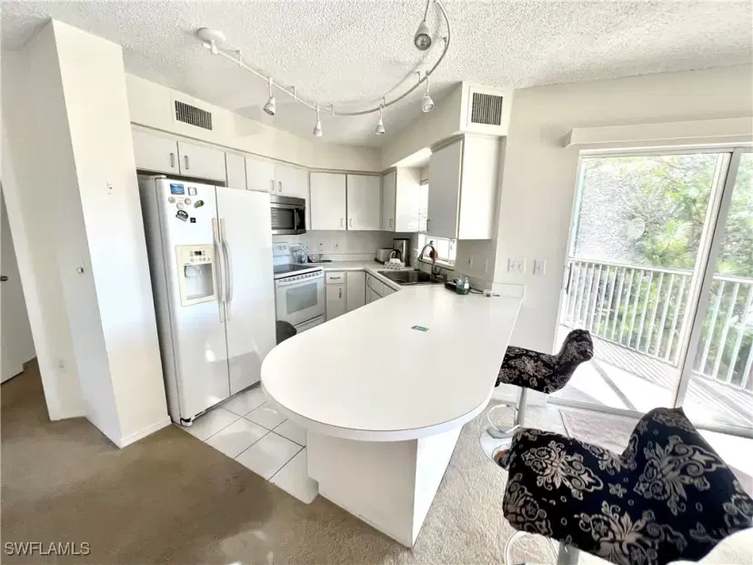 Picture of 441 Quail Forest Blvd A302, Naples FL 34105