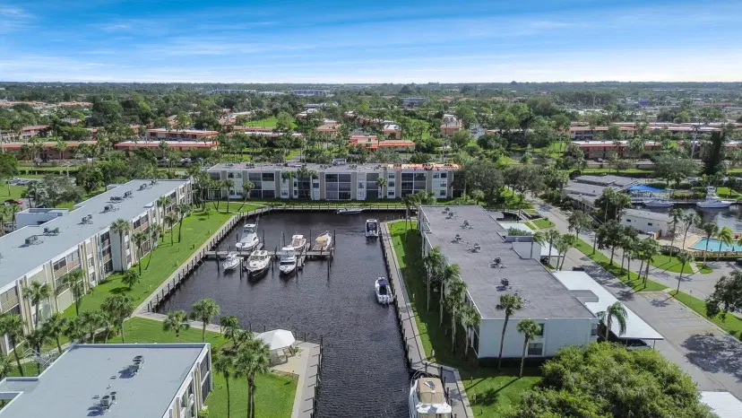Picture of 1950 SW Palm City Road 5103, Stuart FL 34994