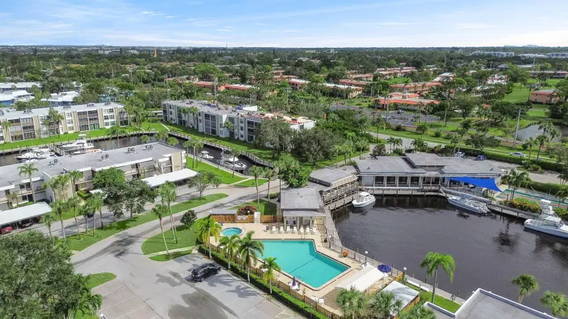Picture of 1950 SW Palm City Road 5103, Stuart FL 34994