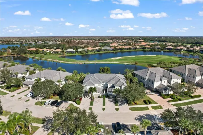 Picture of 12033 Covent Garden CT 2403, Naples FL 34120