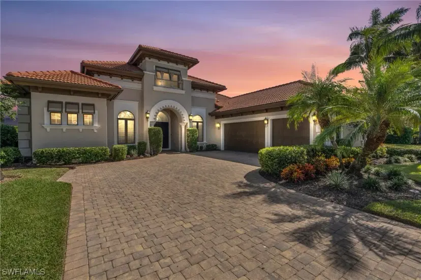 Picture of 9035 Shenendoah Cir, Naples FL 34113