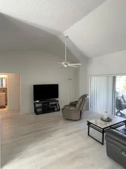 Picture of 21 Columbia Court, Deerfield Beach, FL 33442