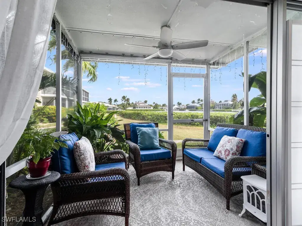 Picture of 330 Kon Tiki Dr B3, Naples, FL 34113