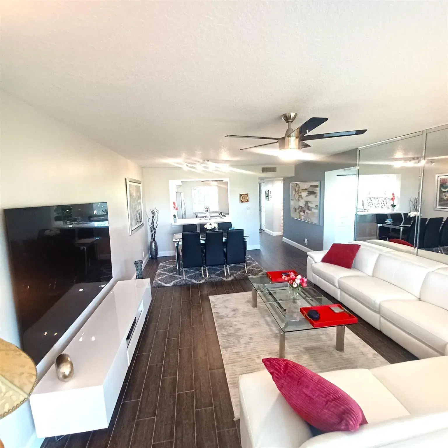 Picture of 7192 Huntington Lane 107, Delray Beach, FL 33446
