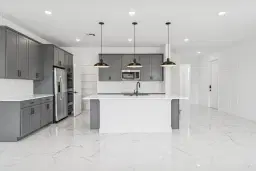 Picture of 121 SE Birch Terrace 1157, Stuart, FL 34997