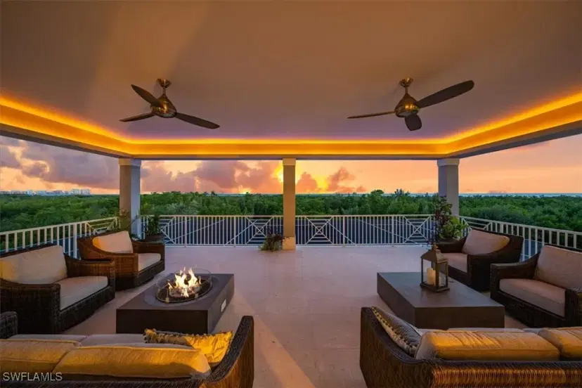 Picture of 564 Spinnaker Dr, Marco Island FL 34145