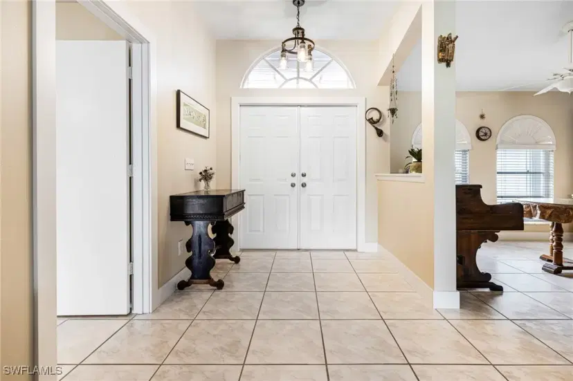 Picture of 300 Morse Plz, Fort Myers FL 33905