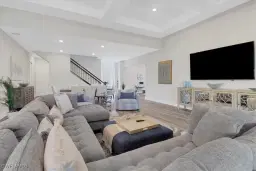 Picture of 9575 Curlew Dr, Naples, FL 34120