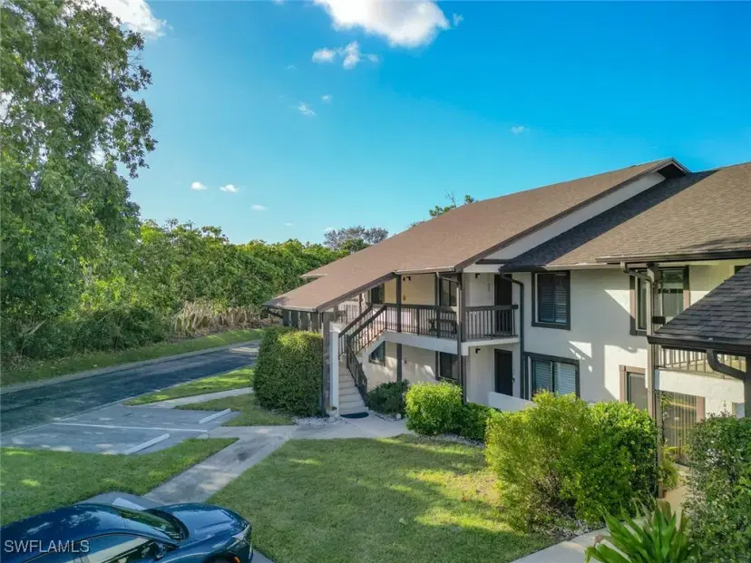 Picture of 800 Misty Pines Cir H-201, Naples FL 34105