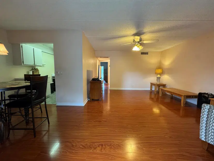 Picture of 3100 Springdale Boulevard 115, Palm Springs FL 33461