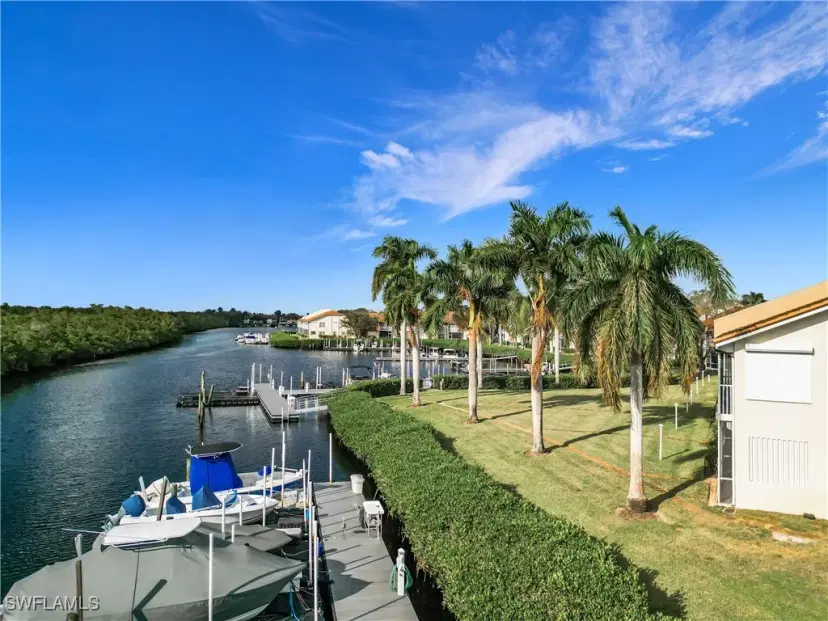 Picture of 162 Newport Dr 1202, Naples FL 34114