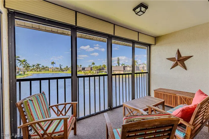 Picture of 4360 Chantelle Dr G202, Naples FL 34112