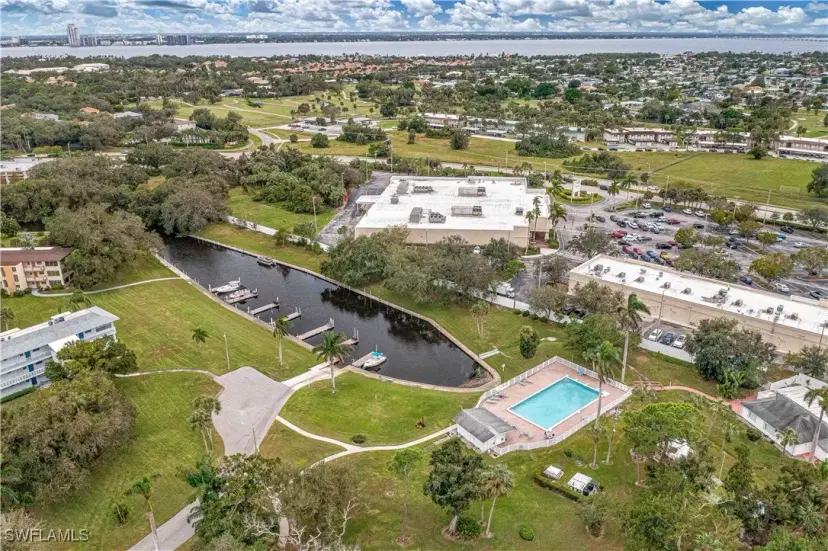 Picture of 1016 Tropic Ter, North Fort Myers FL 33903