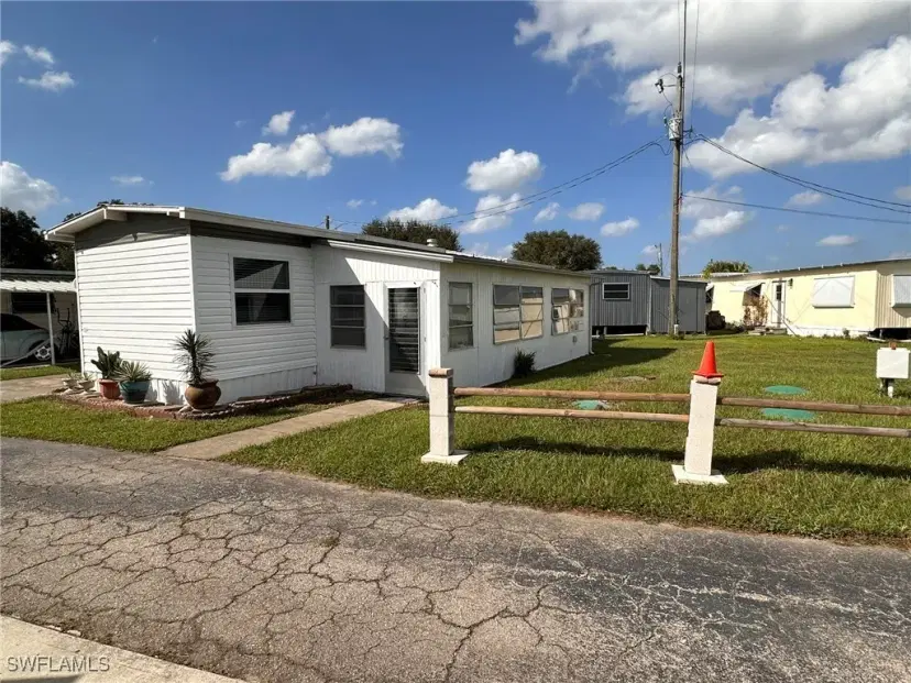 Picture of 2012 S Olga Dr 15, Fort Myers FL 33905