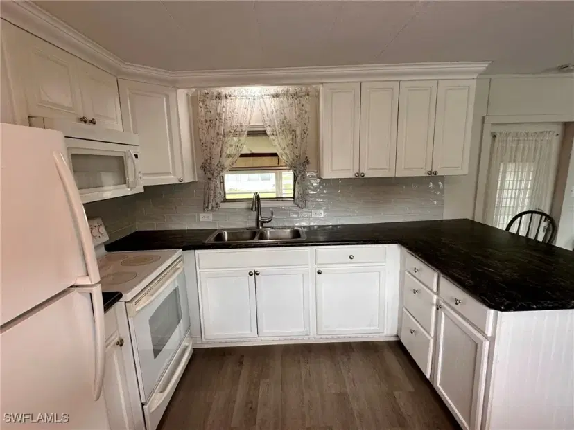 Picture of 2012 S Olga Dr 15, Fort Myers FL 33905