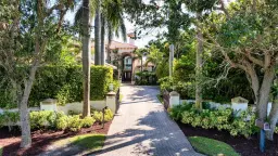 Picture of 318 S Lake Drive, Lantana, FL 33462