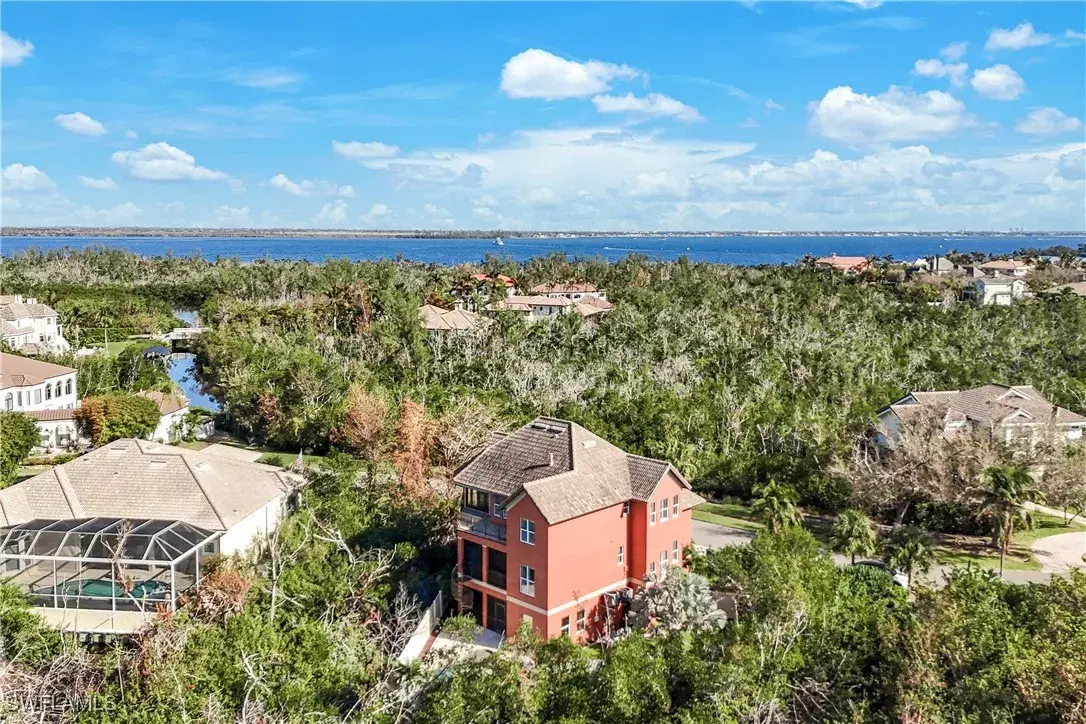 Picture of 13851 Blenheim Trail Rd, Fort Myers, FL 33908