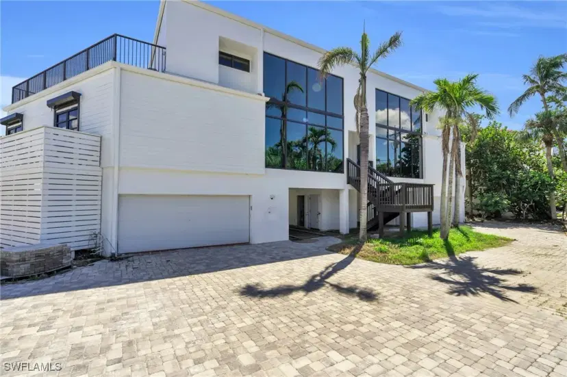 Picture of 487 E Gulf Dr, Sanibel FL 33957