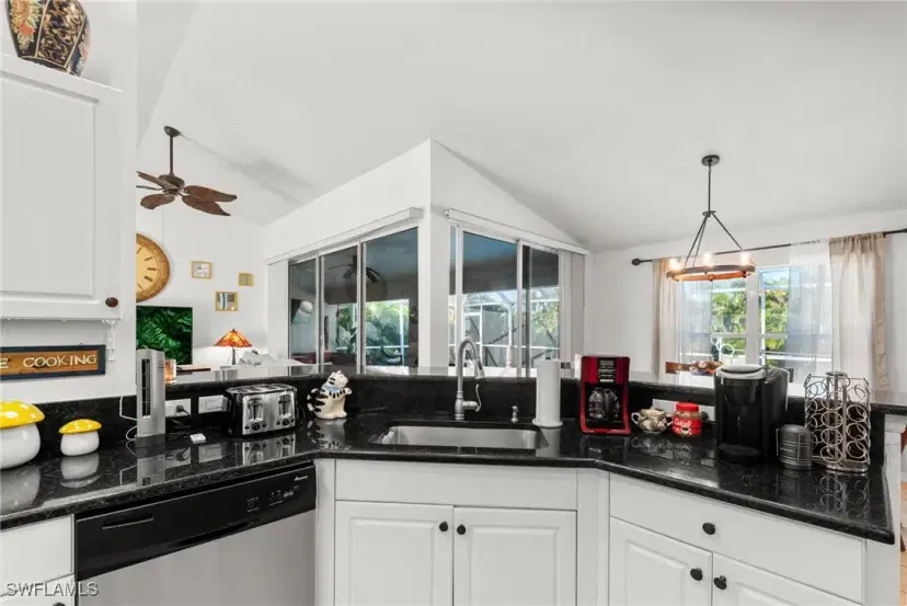 Picture of 125 SW 22Nd Ter, Cape Coral FL 33991