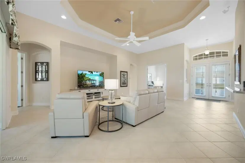 Picture of 11056 Sea Tropic Ln, Fort Myers FL 33908