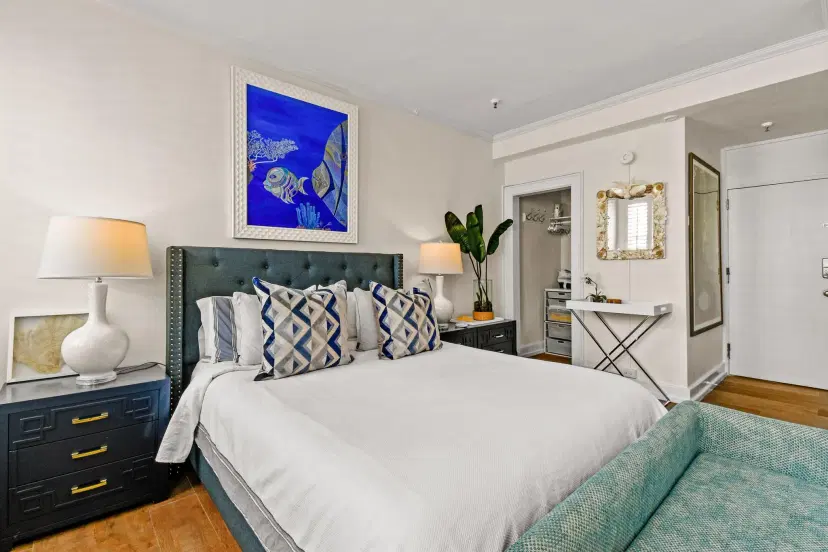 Picture of 235 Sunrise Avenue 3006, Palm Beach FL 33480