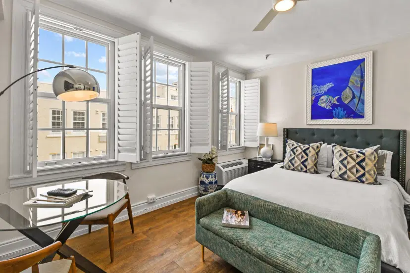 Picture of 235 Sunrise Avenue 3006, Palm Beach FL 33480