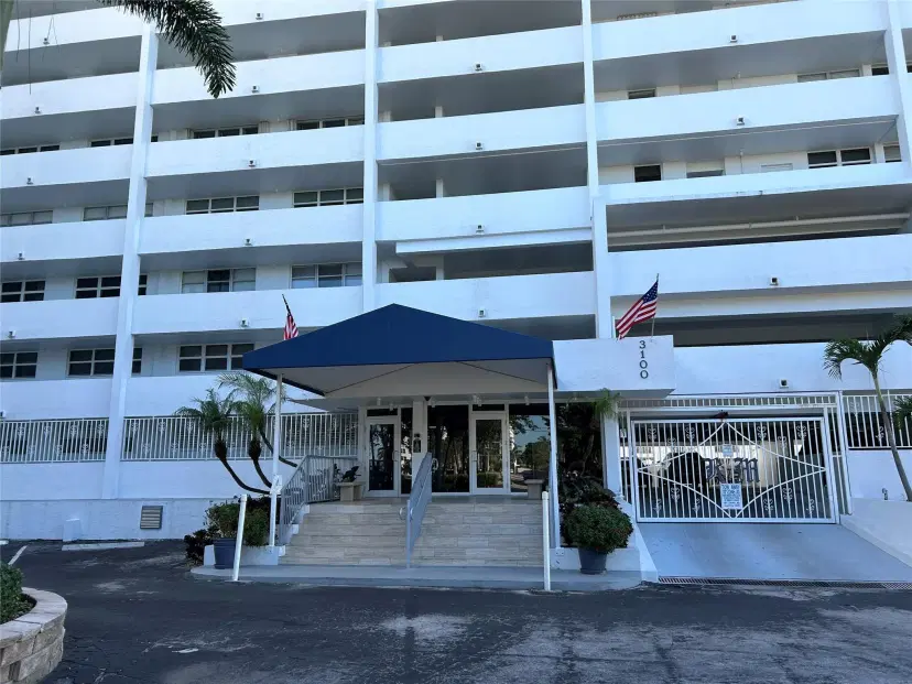 Picture of 3100 NE 49Th St 610, Fort Lauderdale FL 33308