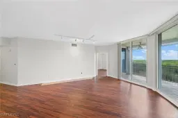 Picture of 1001 Arbor Lake Dr 307, Naples, FL 34110