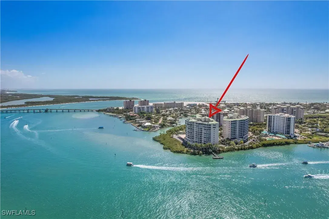 Picture of 4137 Bay Beach Ln 536, Fort Myers Beach, FL 33931
