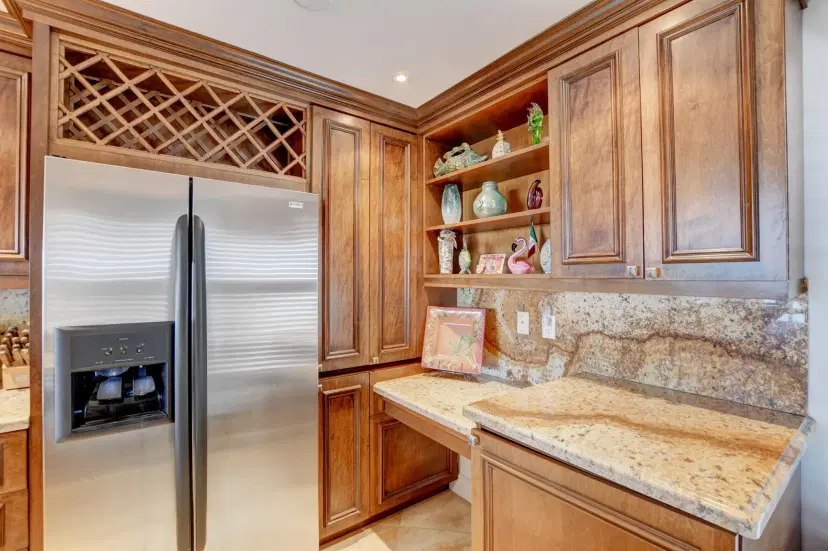 Picture of 14 Royal Palm Way 6060, Boca Raton FL 33432