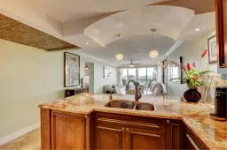 Picture of 14 Royal Palm Way 6060, Boca Raton, FL 33432