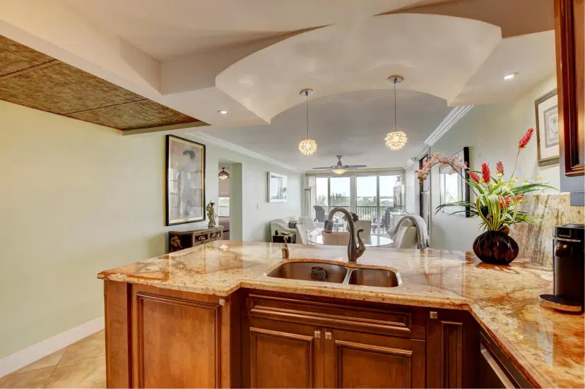 Picture of 14 Royal Palm Way 6060, Boca Raton FL 33432
