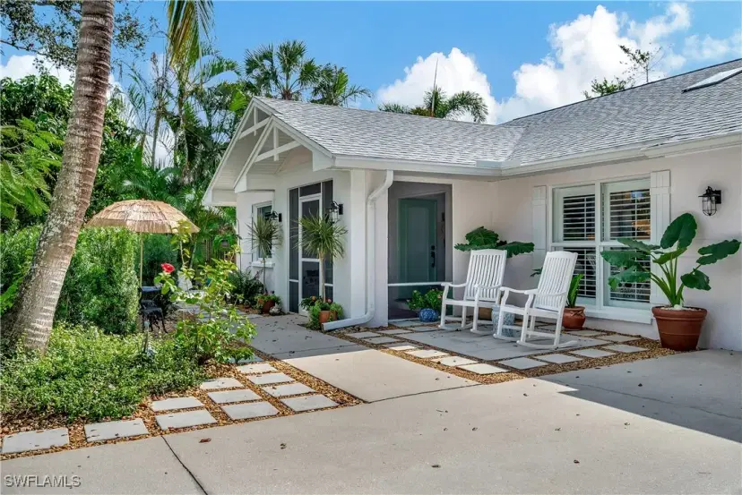 Picture of 2512 River Reach Dr, Naples FL 34104
