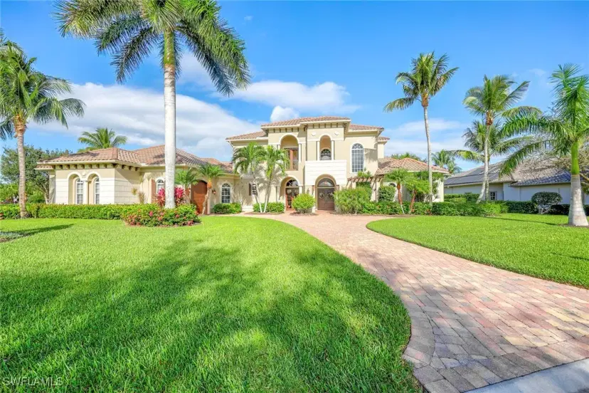 Picture of 7711 Trent Ct, Naples FL 34113