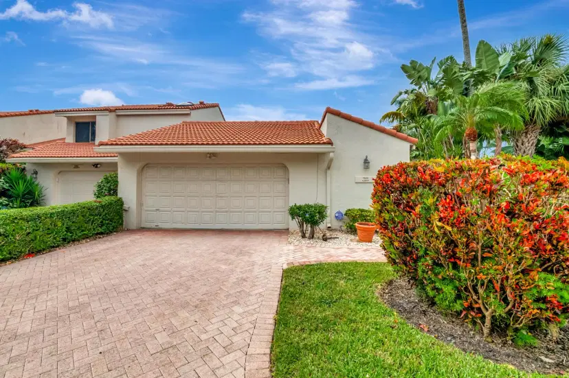 Picture of 7500 Bondsberry Court, Boca Raton FL 33434