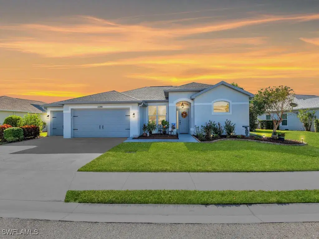 Picture of 23398 Olde Meadowbrook Cir, Estero, FL 34134
