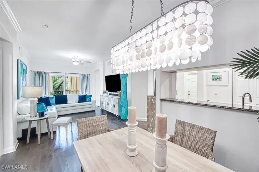 Picture of 13141 Bella Casa Cir 2172, Fort Myers FL 33966