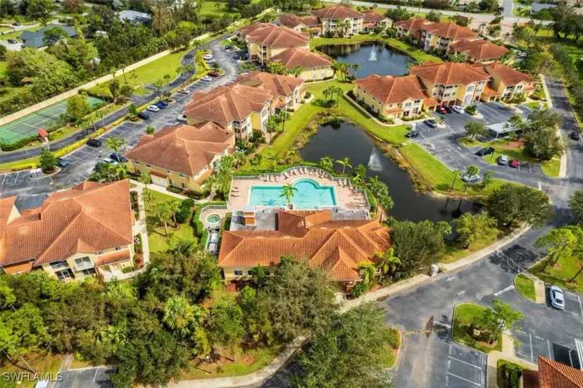 Picture of 13141 Bella Casa Cir 2172, Fort Myers FL 33966