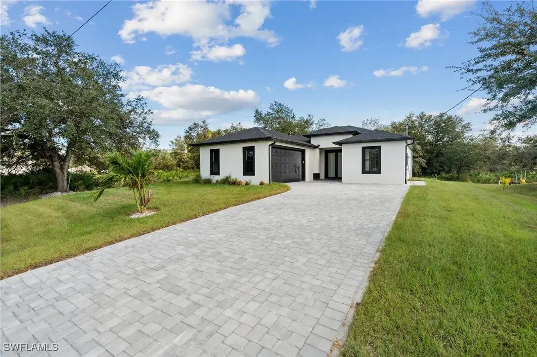 Picture of 6010 Beth Ave N, Lehigh Acres, FL 33971