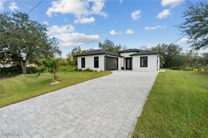 Picture of 6010 Beth Ave N, Lehigh Acres FL 33971