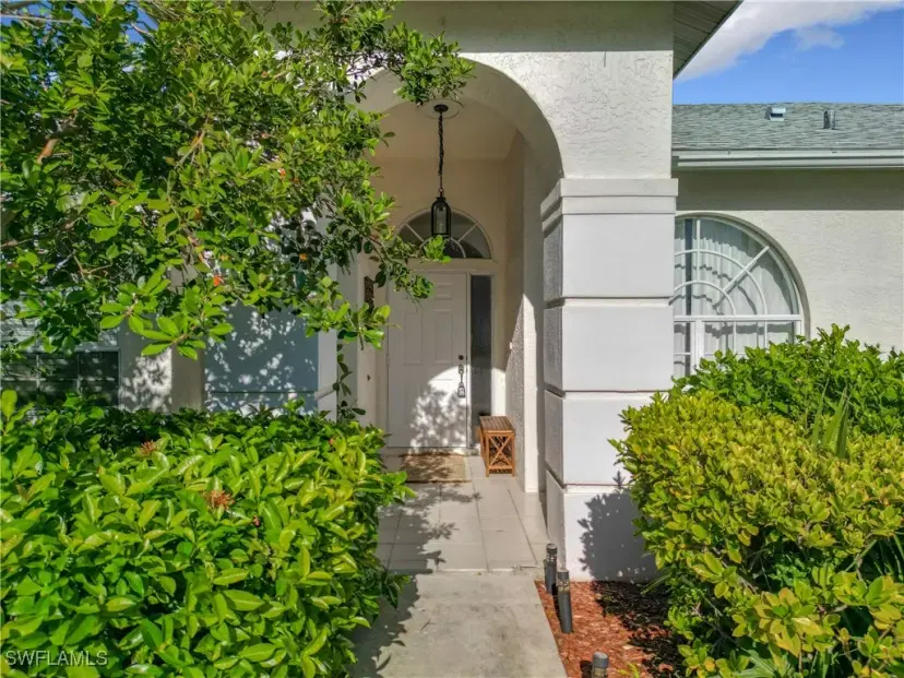 Picture of 4991 Brixton Ct, Naples FL 34104