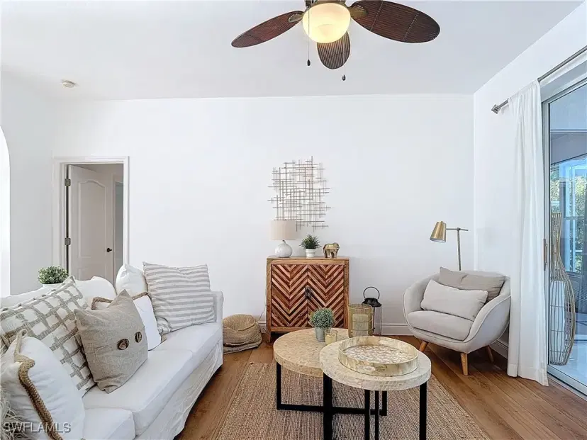 Picture of 4991 Brixton Ct, Naples FL 34104