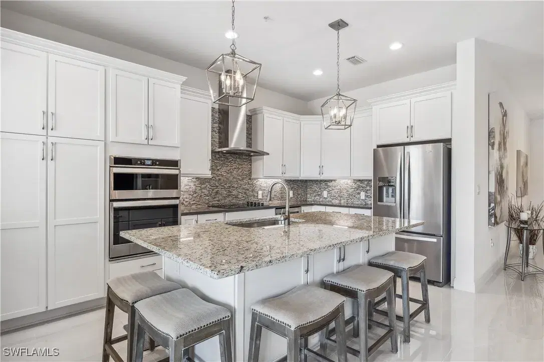 Picture of 21490 Strada Nuova Cir 207, Estero, FL 33928