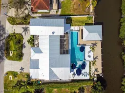 Picture of 2323 Harbor Rd, Naples, FL 34104