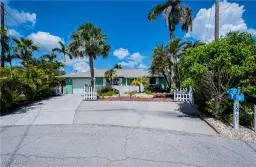 Picture of 12101 Moon Shell Dr, Matlacha Isles, FL 33991