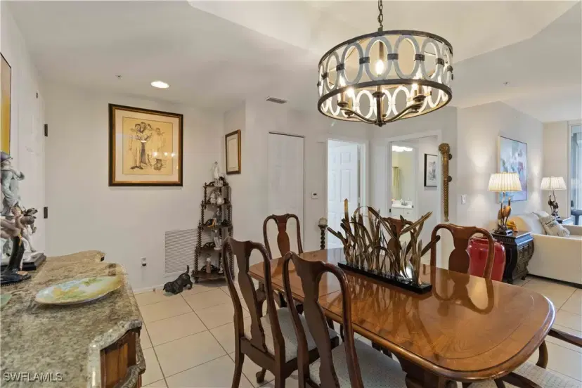 Picture of 1001 Arbor Lake Dr 606, Naples FL 34110