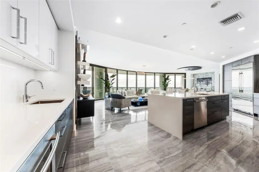 Picture of 100 E Las Olas Blvd 2803, Fort Lauderdale FL 33301