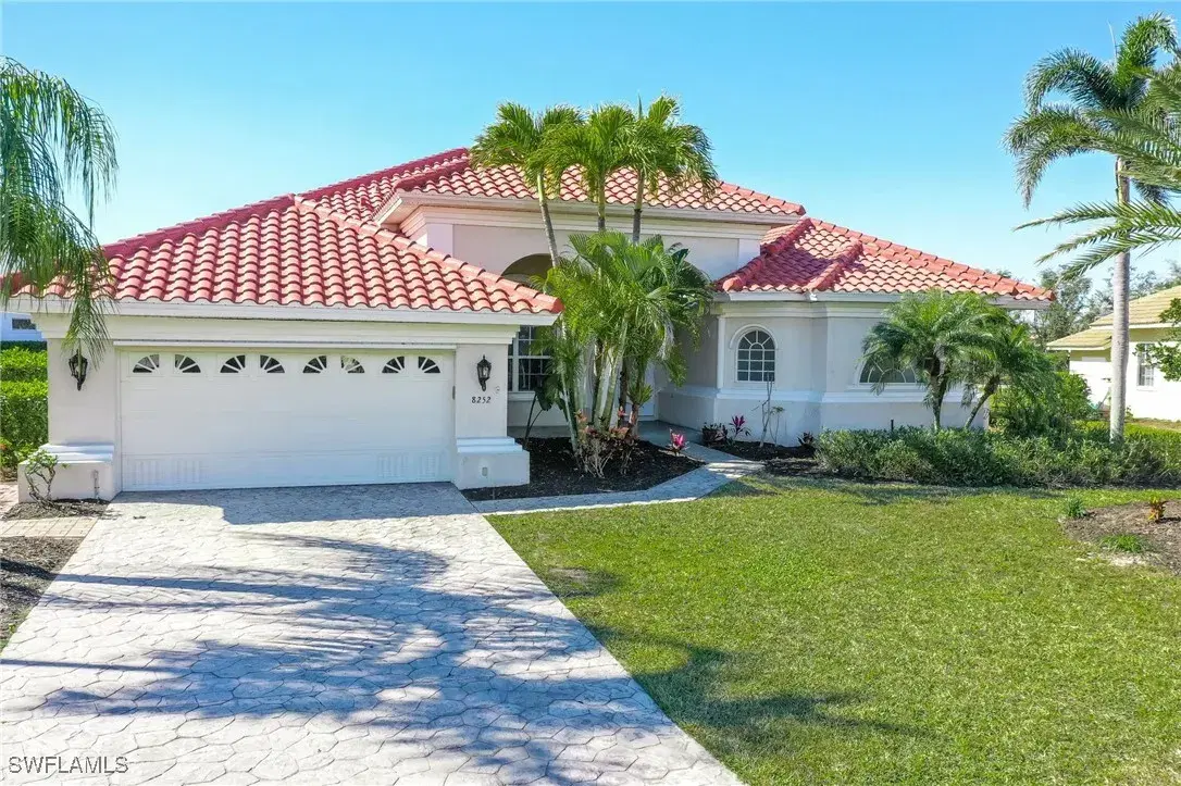 Picture of 8252 Southwind Bay Cir, Fort Myers, FL 33908